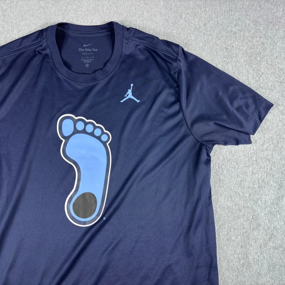Nike Dri Fit T Shirt Mens Large U.N.C Tarheels Blue Athletic Fit Jordan